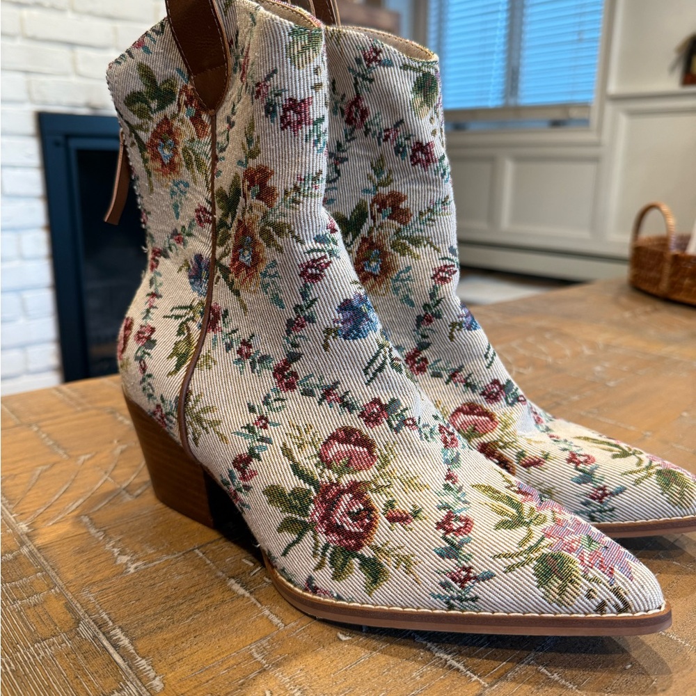 Altar'd State Floral cowgirl boots